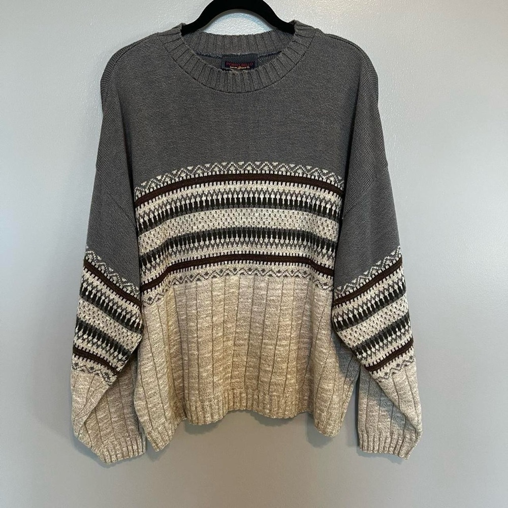 Vintage Light Weight Knit Sweater